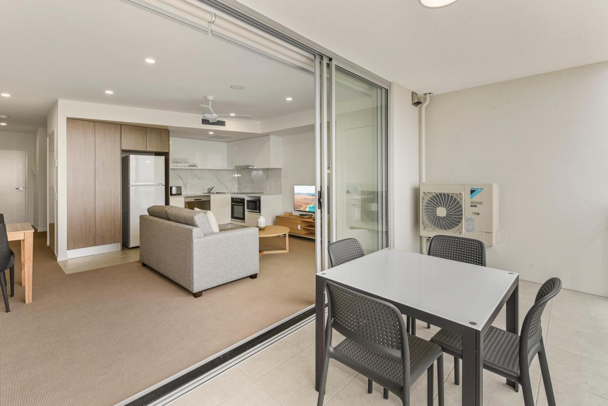 Aquarius Kawana Aparthotel Kawana Waters Eksteriør bilde
